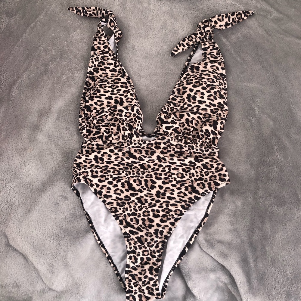 Leopard swim suit🐆